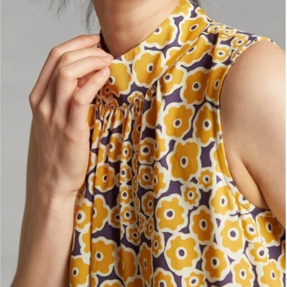 Anthropologie Mock Neck Sleeveless Tunic Blouse Size M